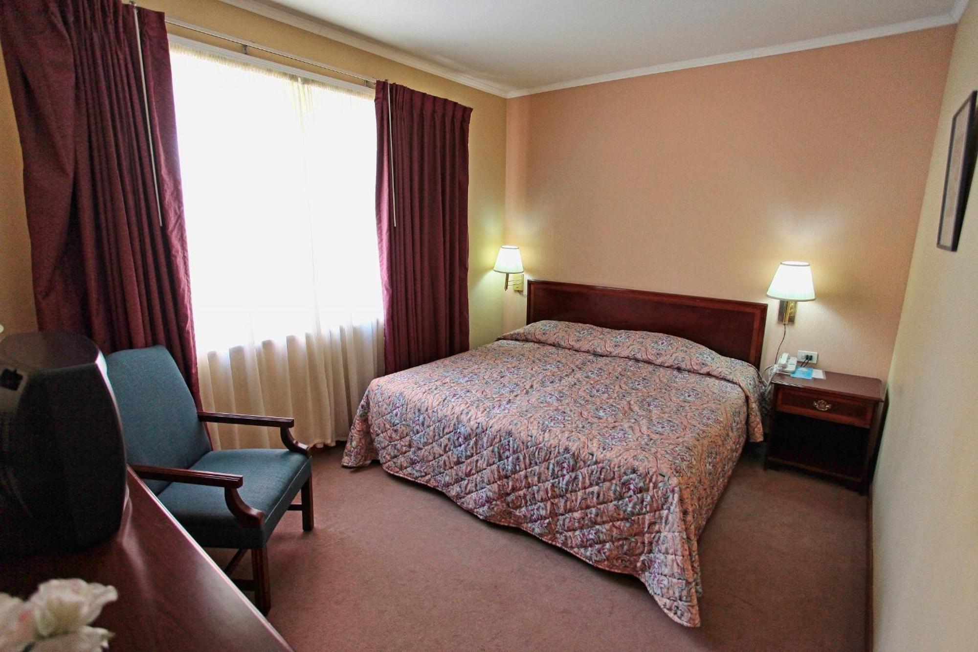 Hotel Regency Корча Екстериор снимка